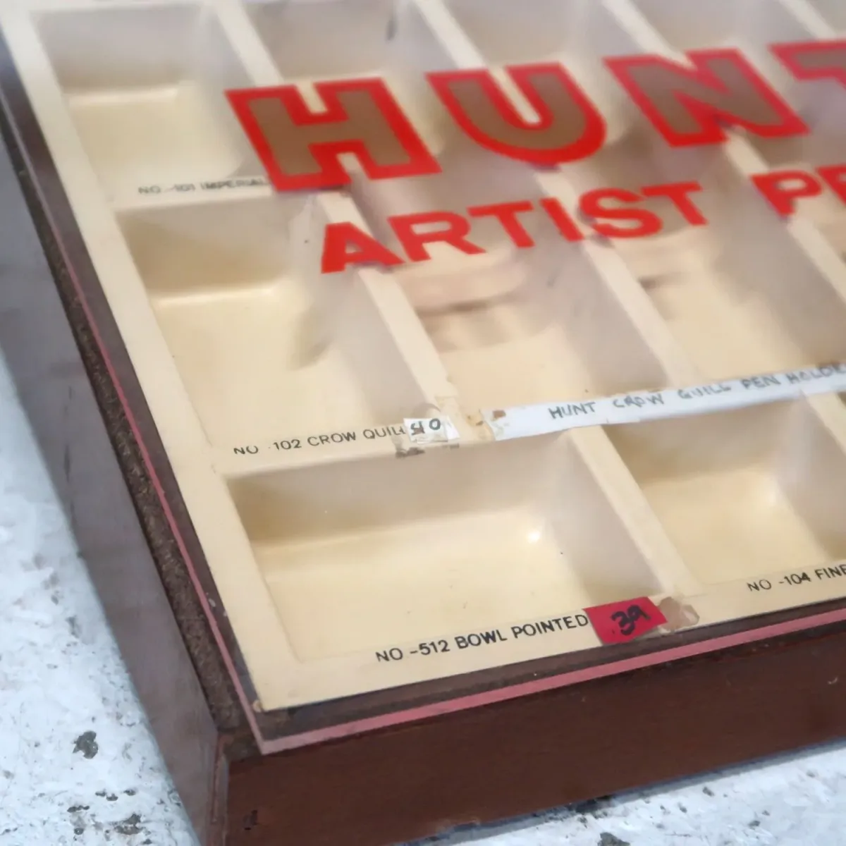 HUNT ビンテージ ショーケース