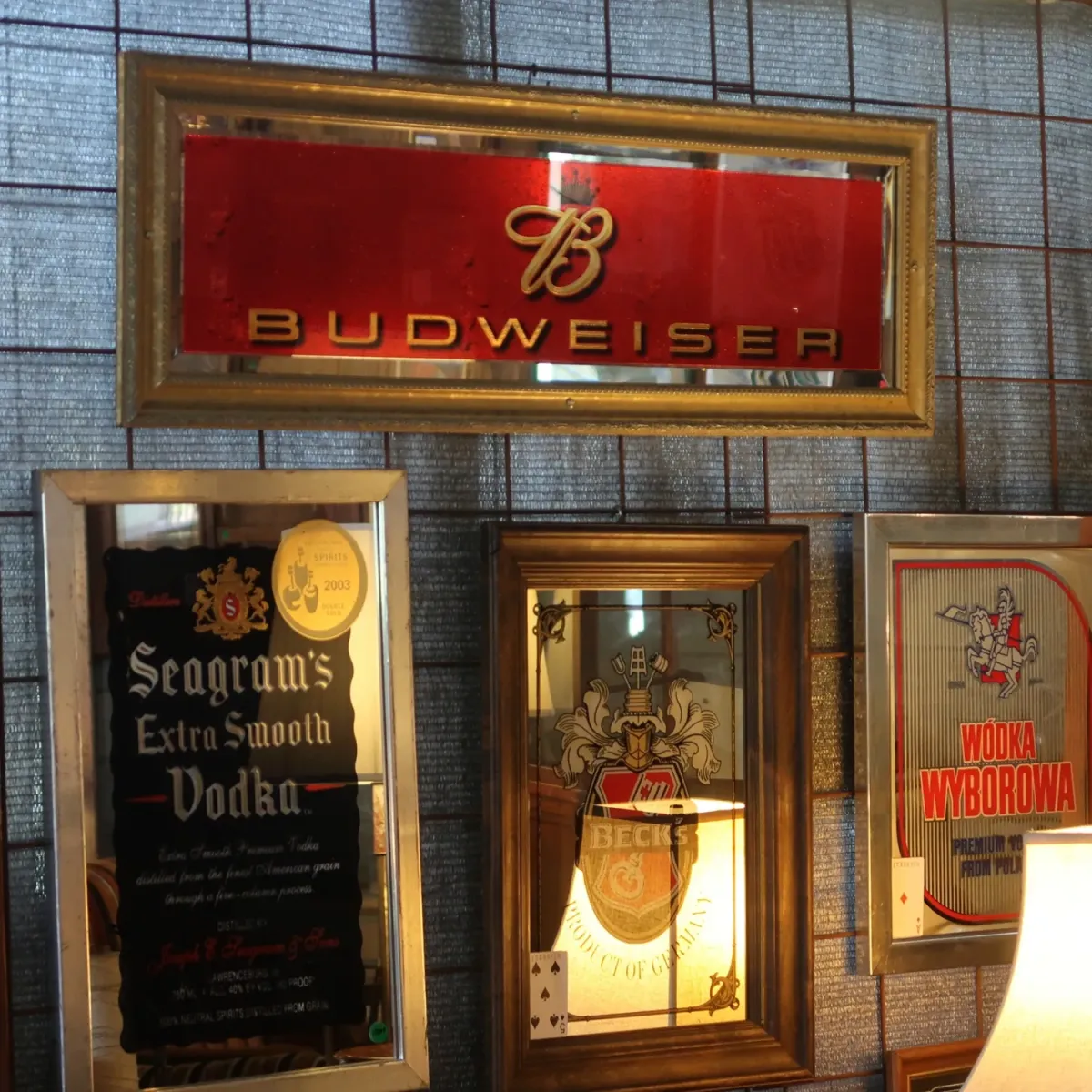 BUDWEISER パブミラー