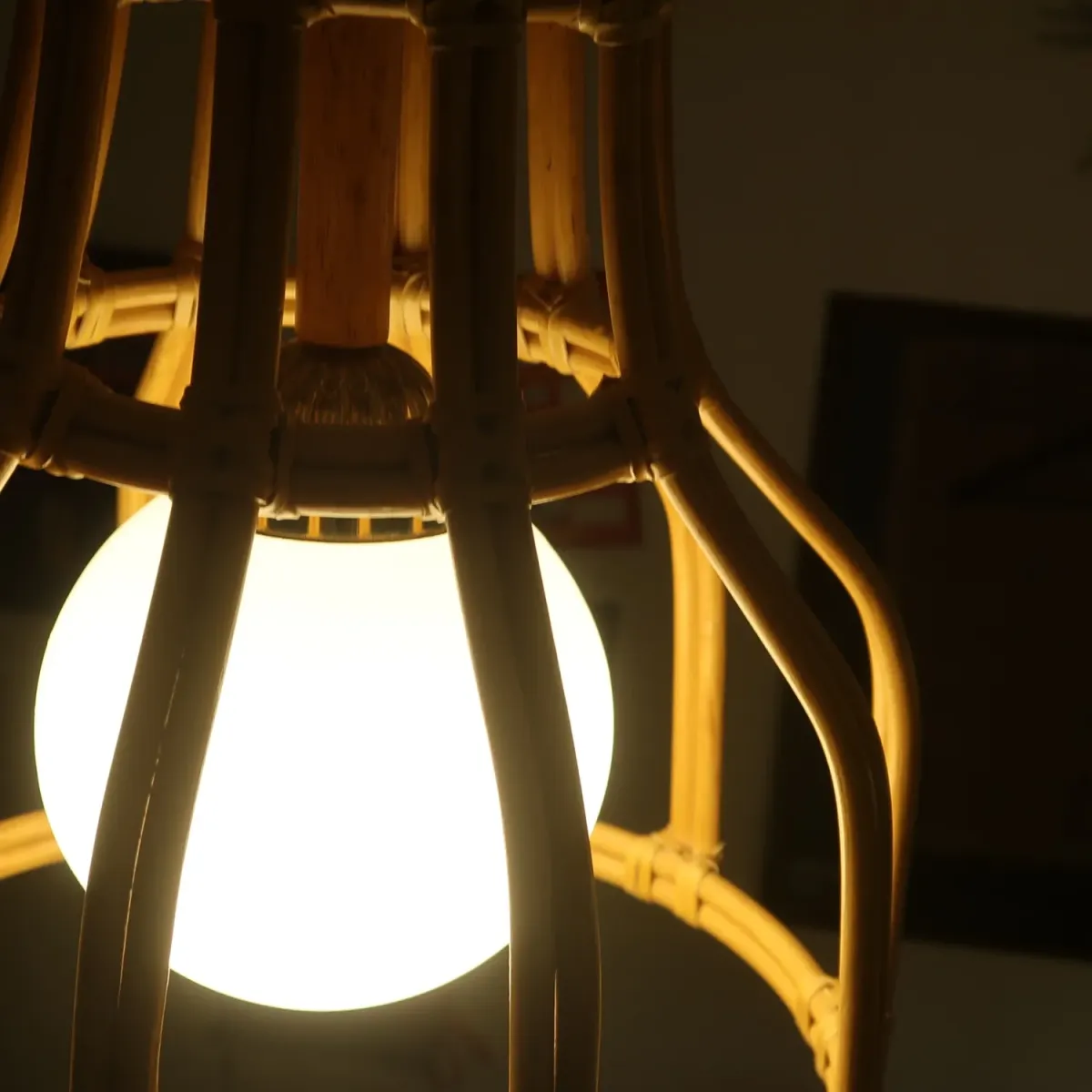ビンテージ ラタンシェード ペンダントランプ
