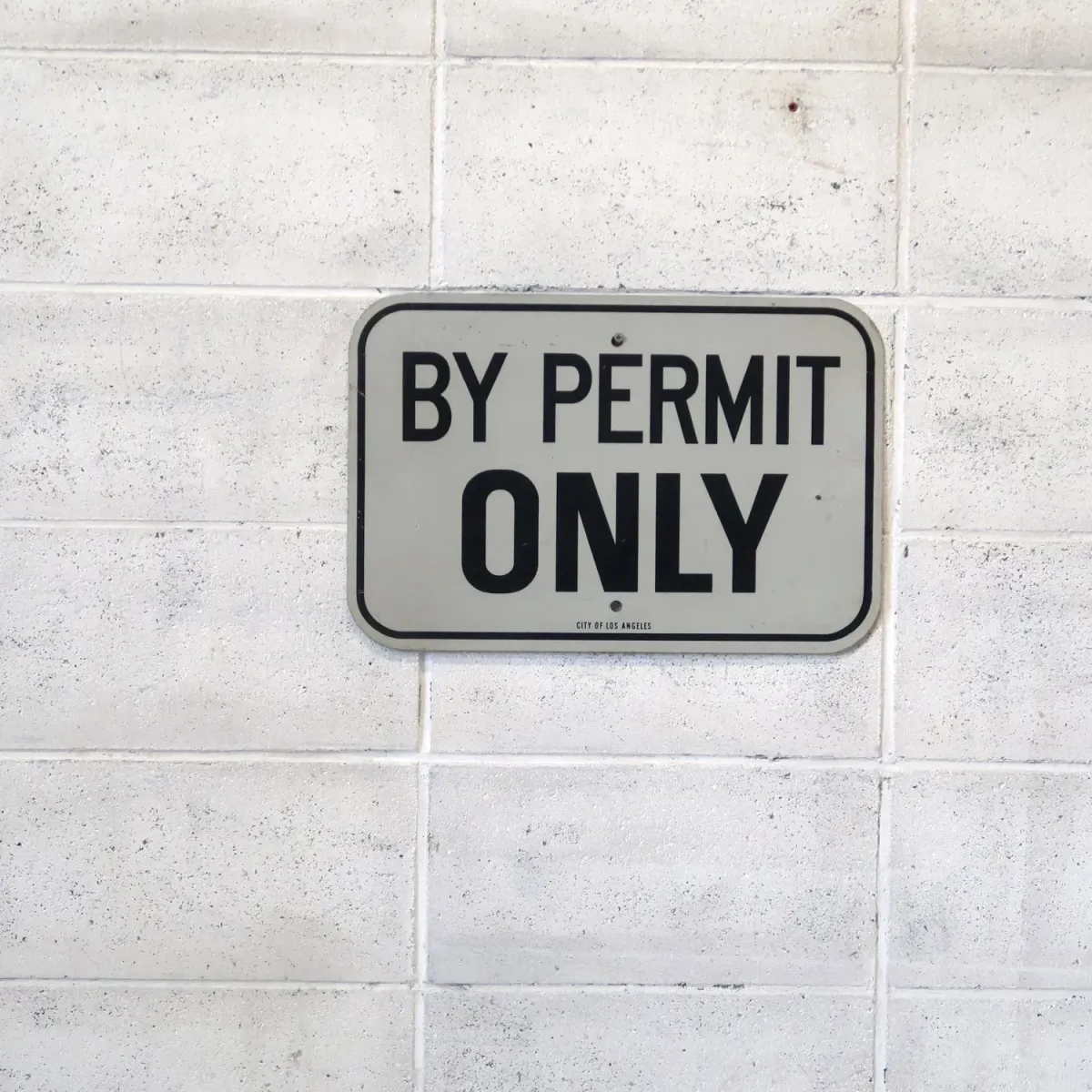 BY PERMIT ONLY ビンテージ ロードサイン