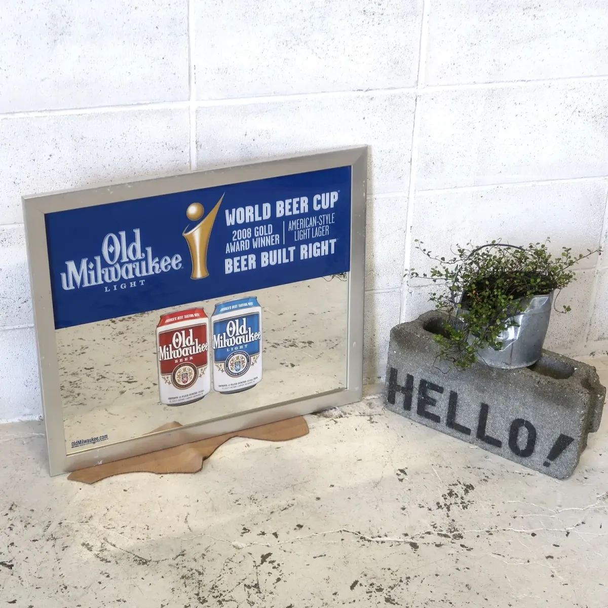 Old Milwaukee LIGHT パブミラー