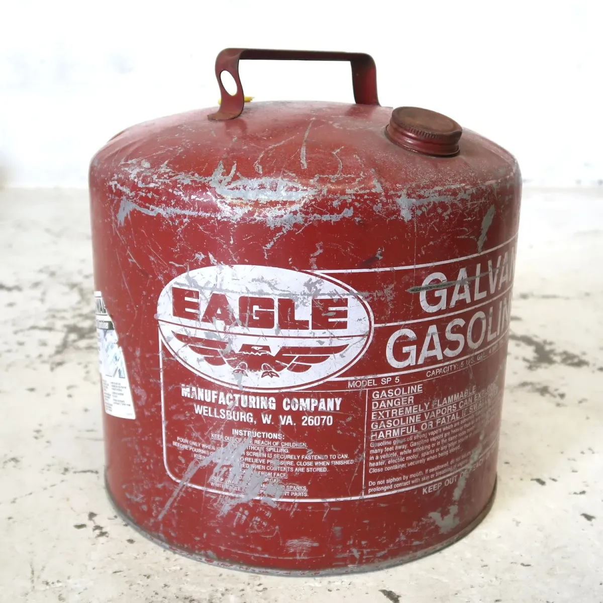 EAGLE ガソリン缶