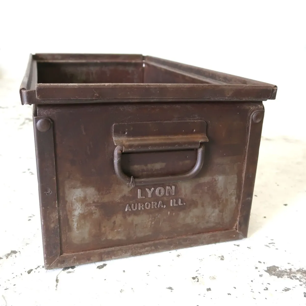 LYON ビンテージ メタルコンテナ ツールボックス
