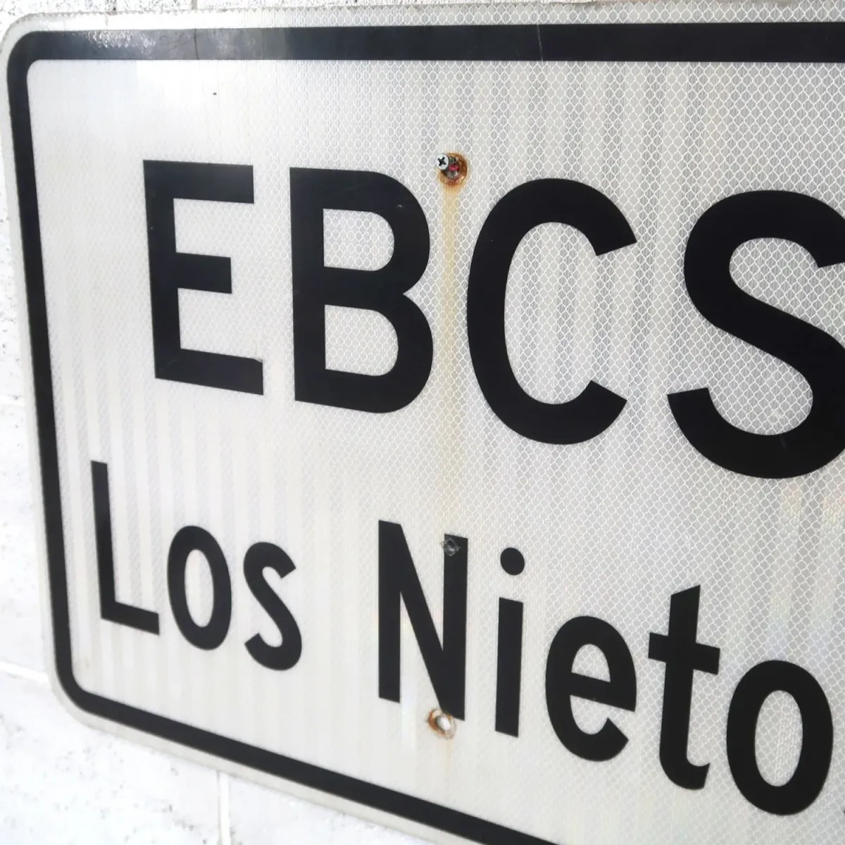 EBCS Los Nietos メタルサイン