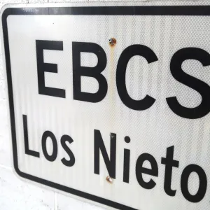 EBCS Los Nietos メタルサイン