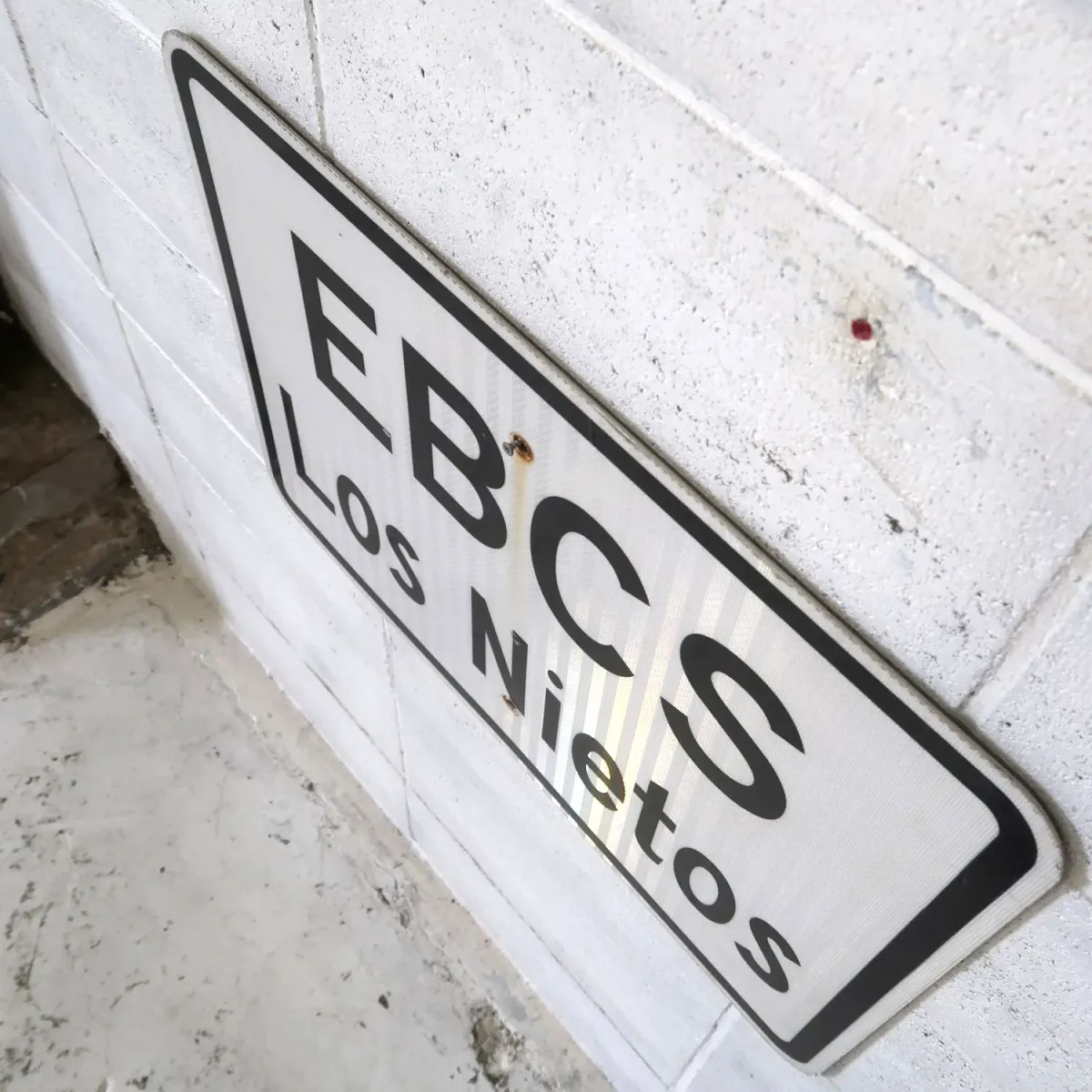 EBCS Los Nietos メタルサイン