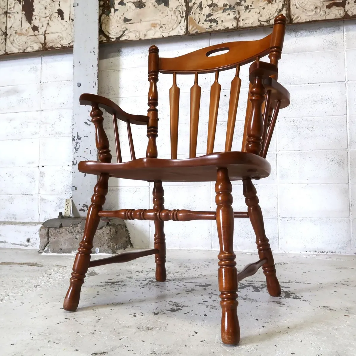 TELL CITY CHAIR CO. アンティーク ウッド アームチェア