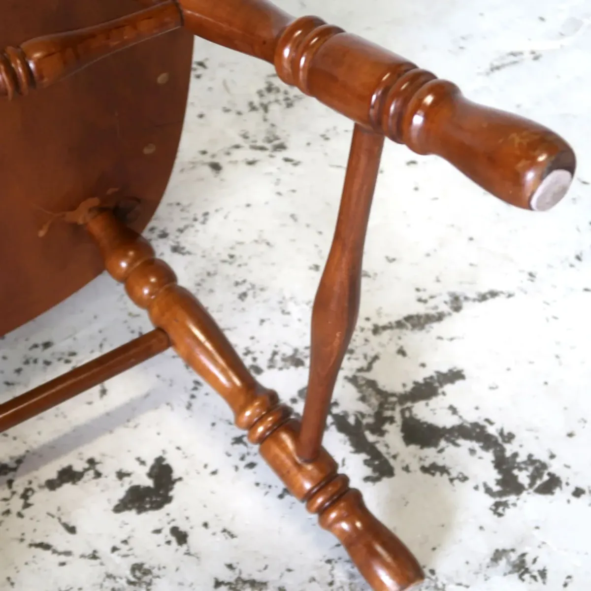 TELL CITY CHAIR CO. アンティーク ウッド アームチェア