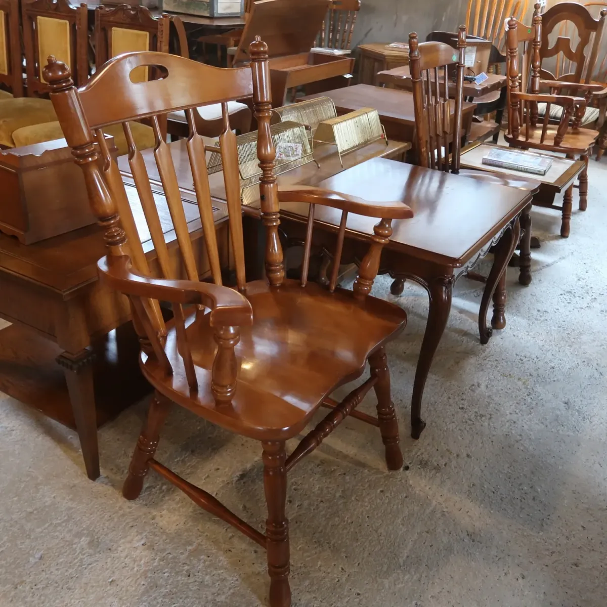 TELL CITY CHAIR CO. アンティーク ウッド アームチェア