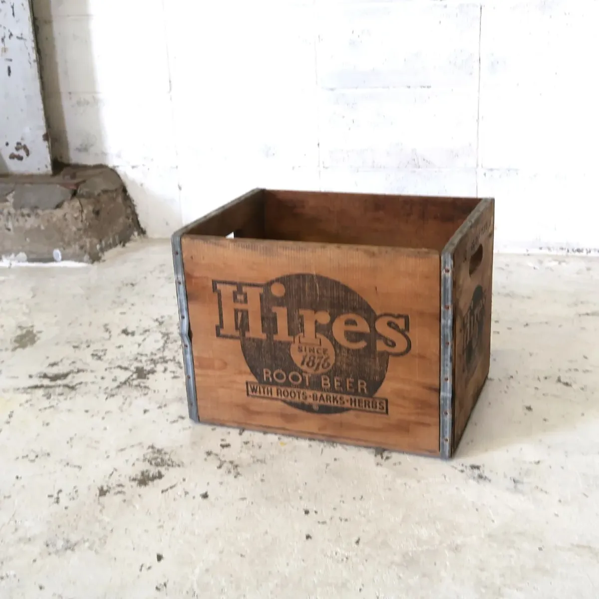 Hires ビンテージ ウッドボックス