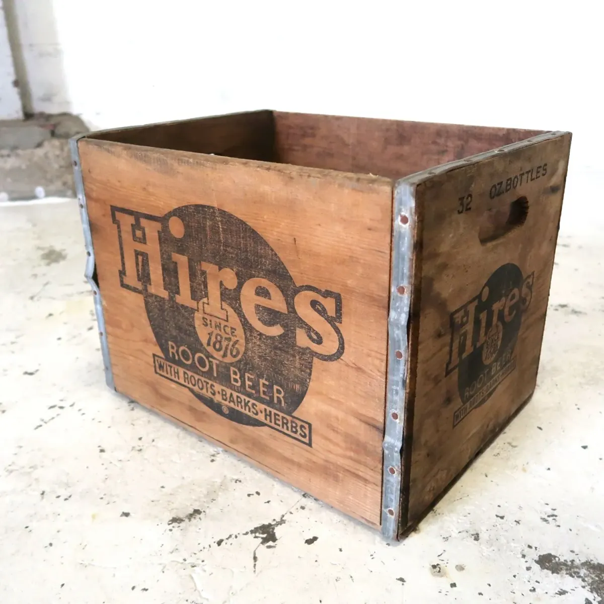 Hires ビンテージ ウッドボックス