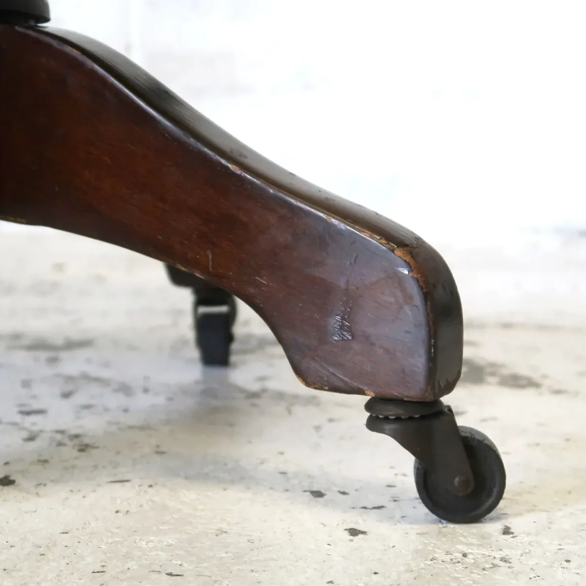 MILWAUKEE CHAIR CO. アンティーク ウッドデスクチェア
