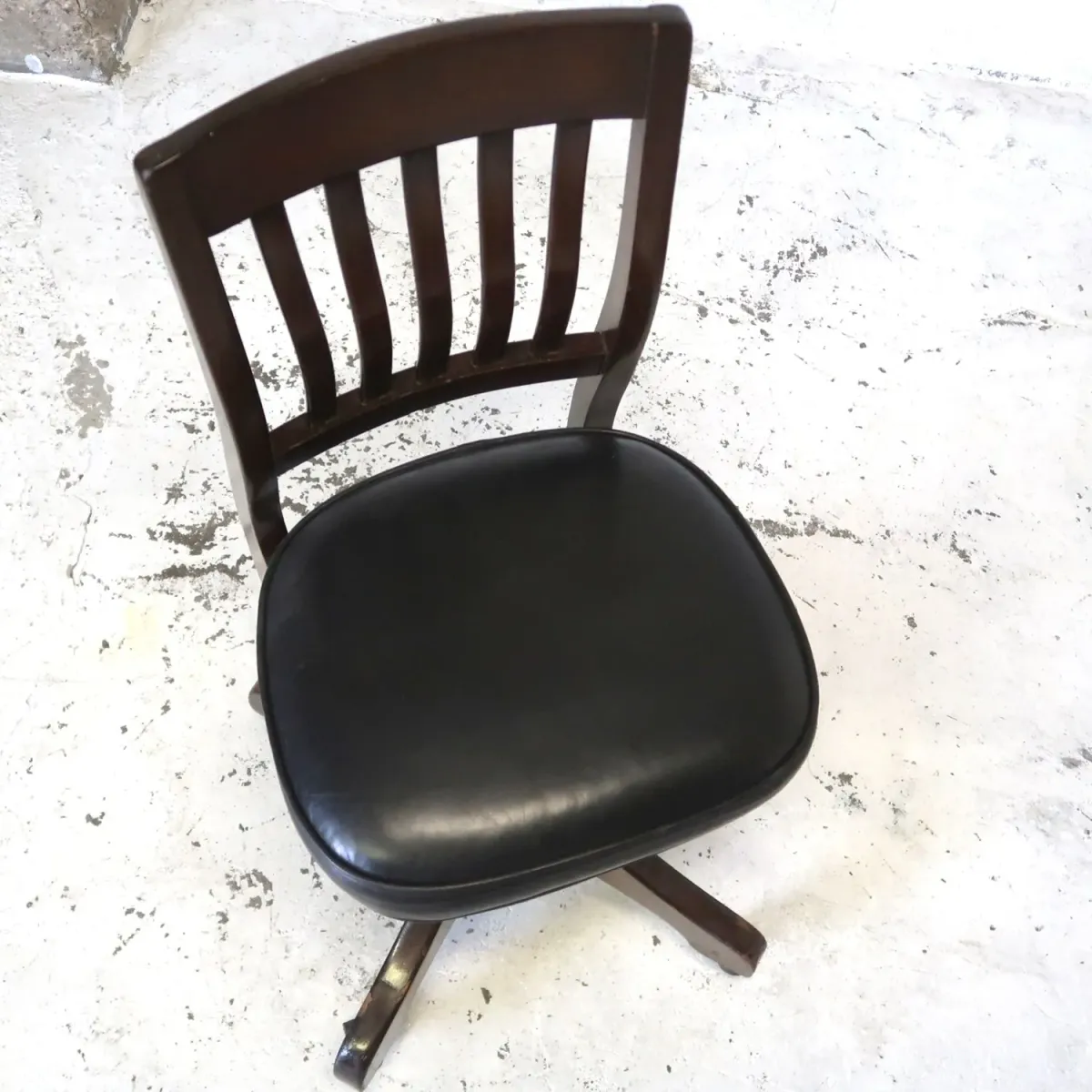 MILWAUKEE CHAIR CO. アンティーク ウッドデスクチェア