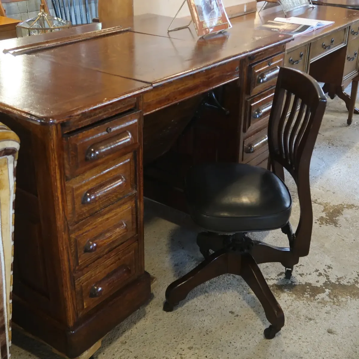 MILWAUKEE CHAIR CO. アンティーク ウッドデスクチェア
