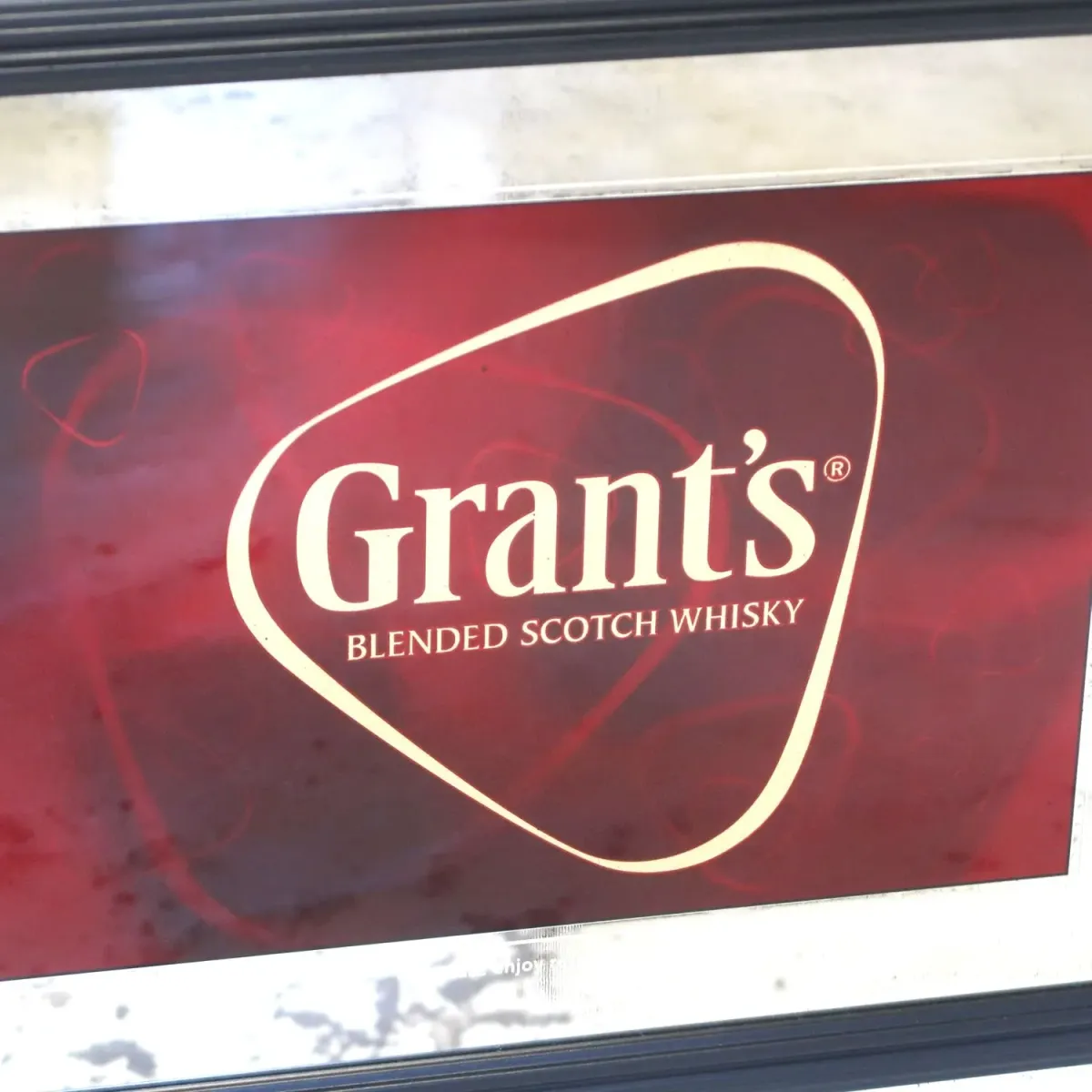 Grant's パブミラー