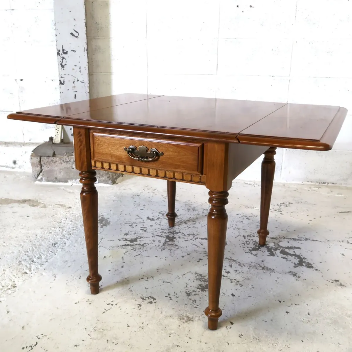 Ethan Allen アンティーク バタフライサイドテーブル