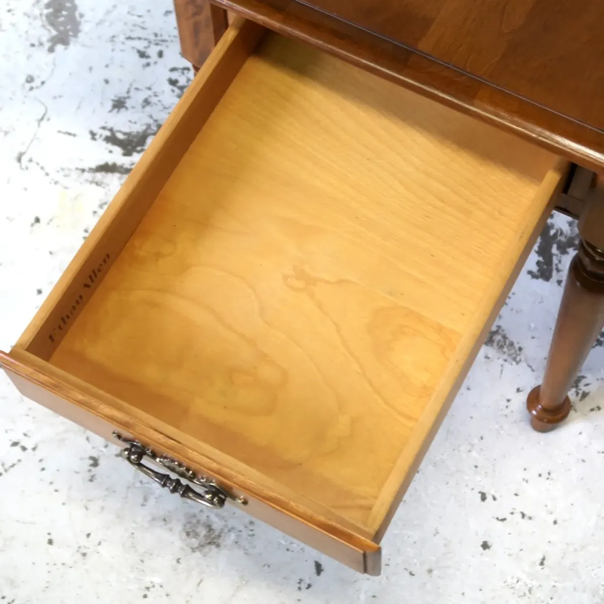 Ethan Allen アンティーク バタフライサイドテーブル