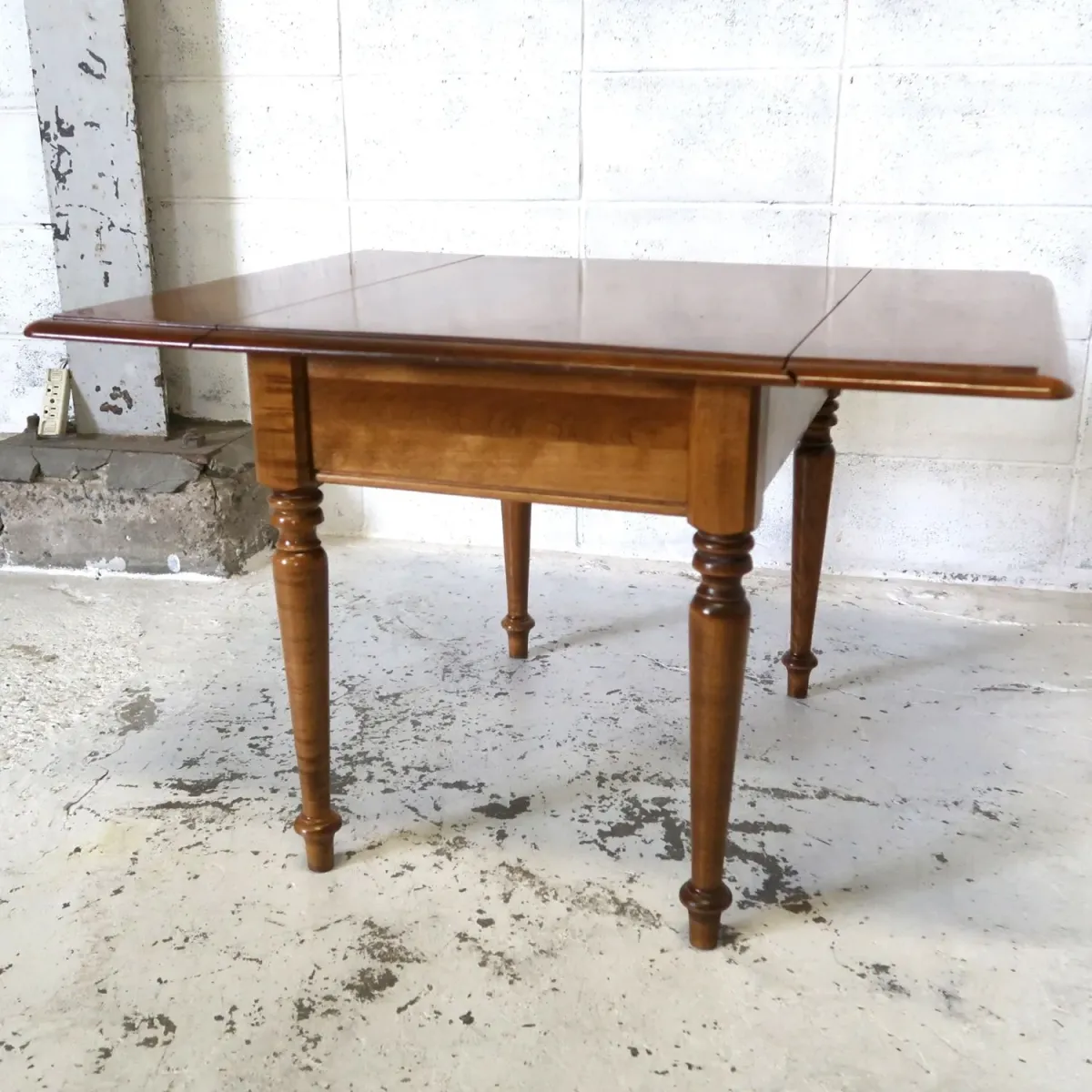 Ethan Allen アンティーク バタフライサイドテーブル
