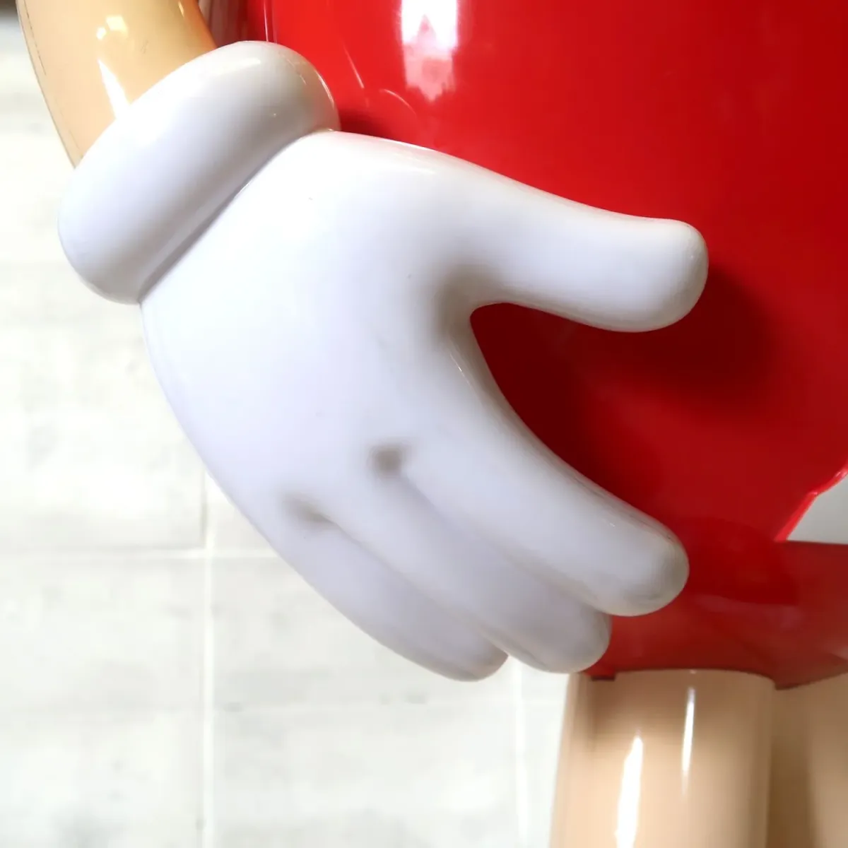 M&M's レッド 大型 ストアディスプレイ