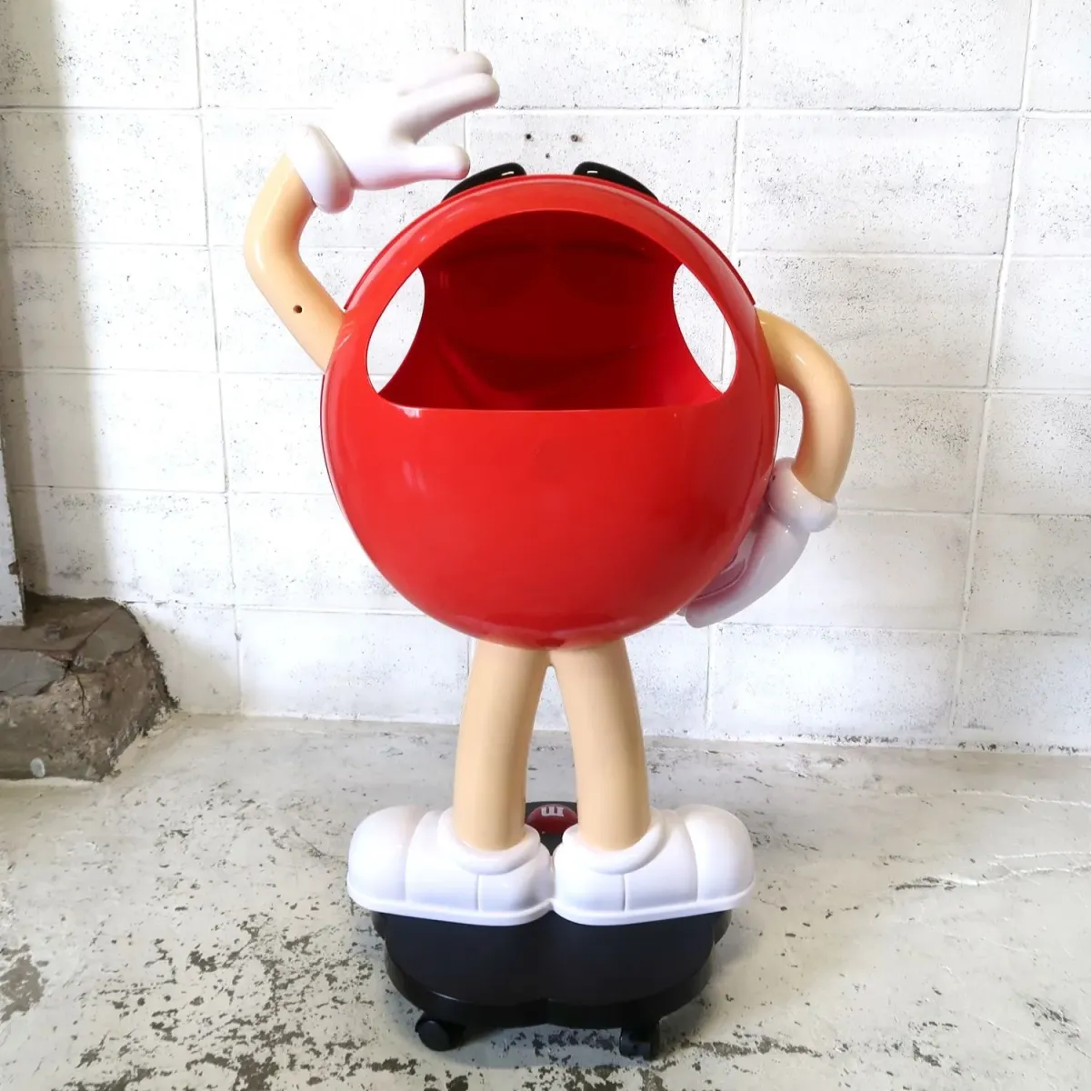 M&M's レッド 大型 ストアディスプレイ
