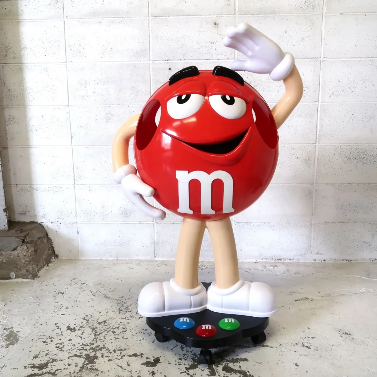 M&M's レッド 大型 ストアディスプレイ