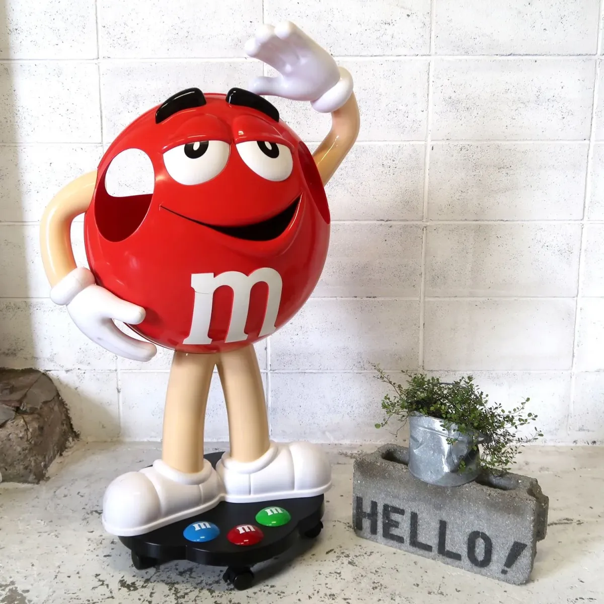 M&M's レッド 大型 ストアディスプレイ