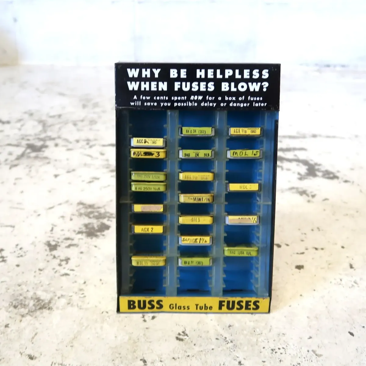 BUSS FUSES ビンテージ ストアディスプレイラック