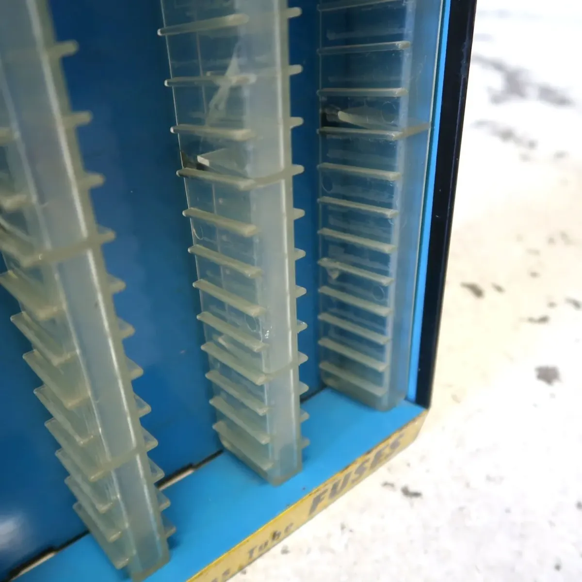 BUSS FUSES ビンテージ ストアディスプレイラック