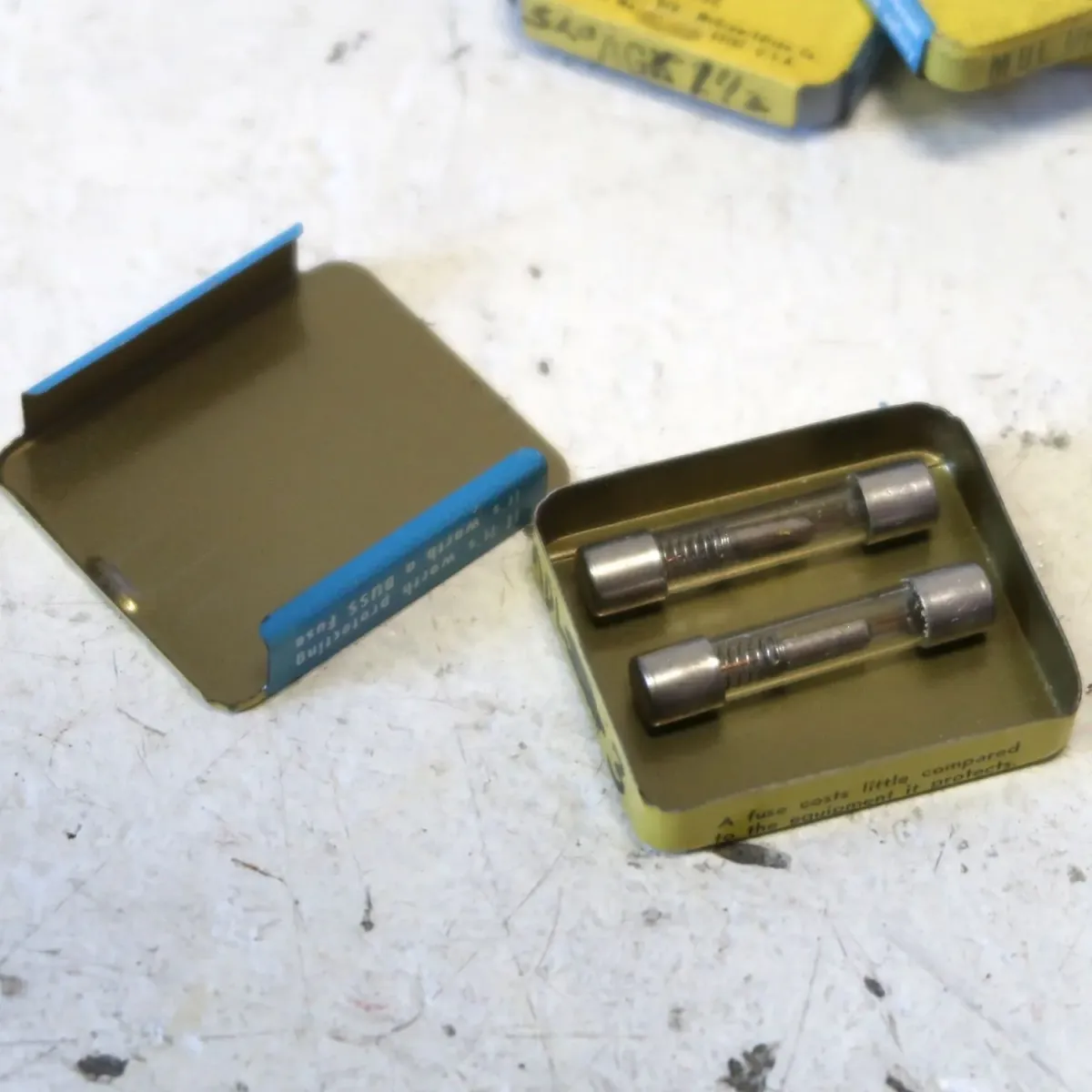 BUSS FUSES ビンテージ ストアディスプレイラック