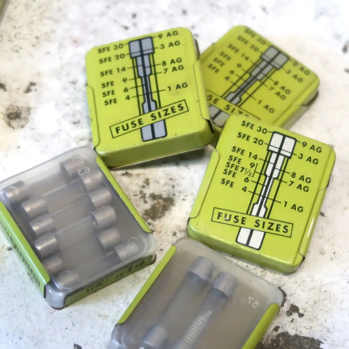 BUSS FUSES ビンテージ ストアディスプレイラック