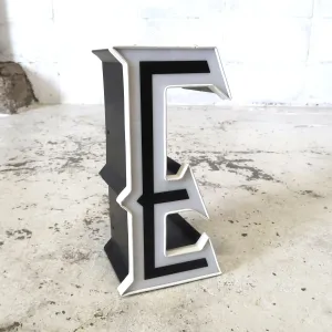 ビンテージ レターサイン E