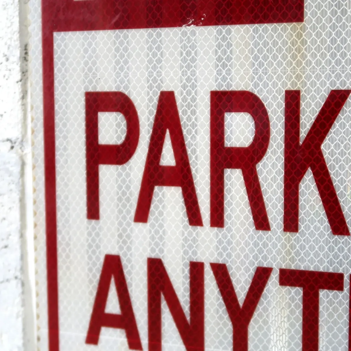 NO PARKING ロードサイン