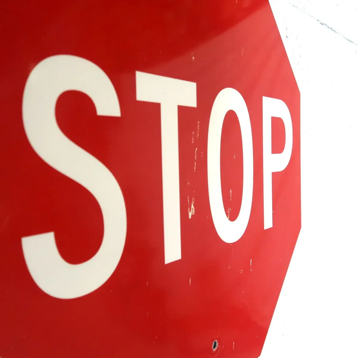 STOP ロードサイン