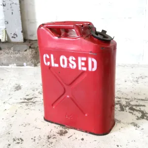 ジェリカン OPENサイン