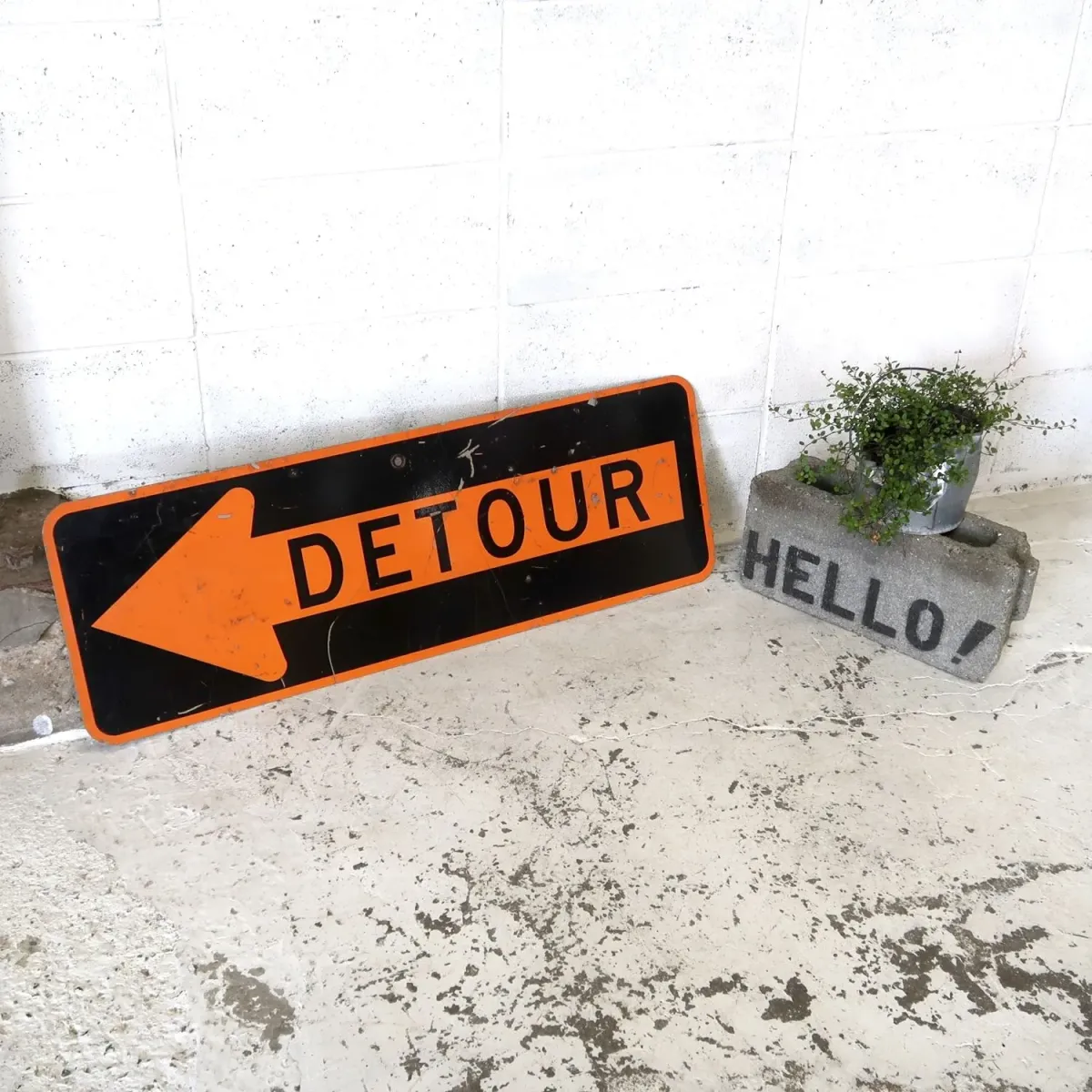 DETOUR ビンテージ ロードサイン