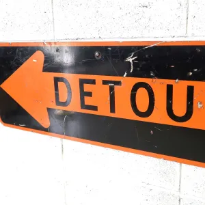 DETOUR ビンテージ ロードサイン