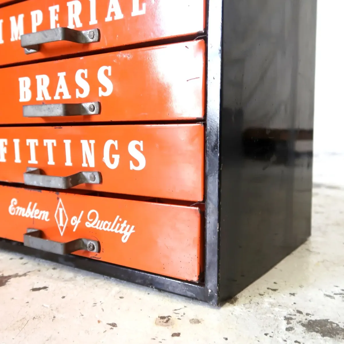 IMPERIAL BRASS FITTINGS ビンテージ パーツキャビネット