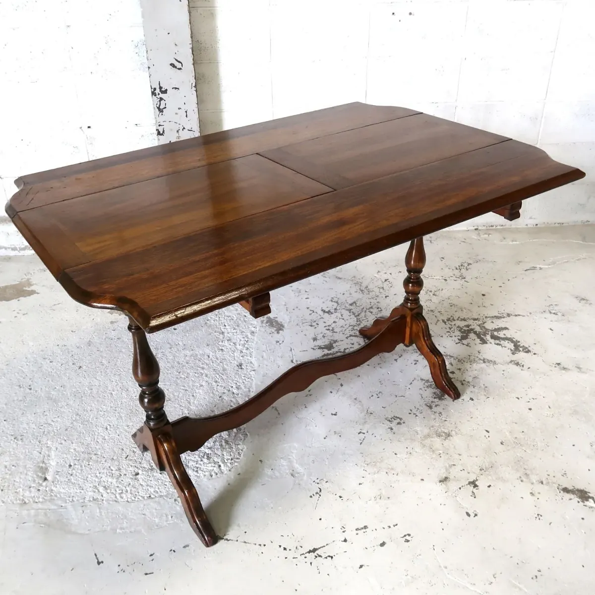 PHOENIX FURNITURE CO. アンティーク エクステンション ダイニングテーブル