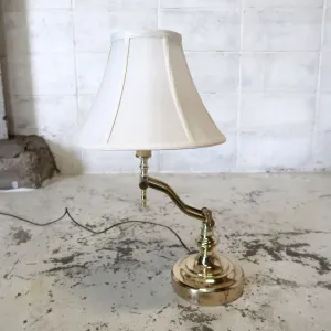 ゴールドメタル テーブルランプ