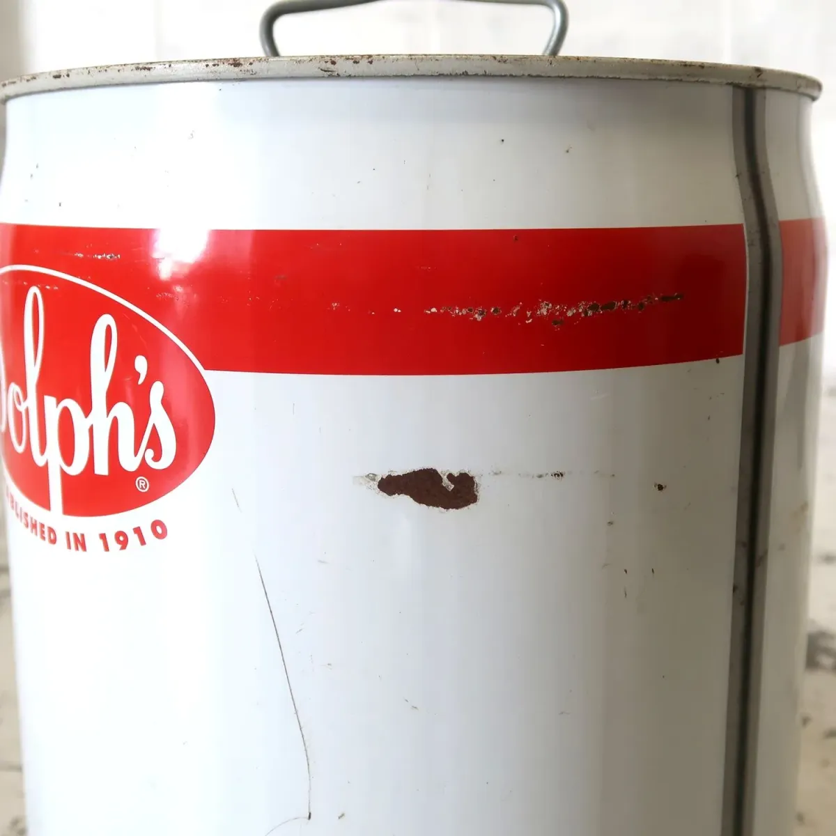 Dolph's ビンテージ オイル缶