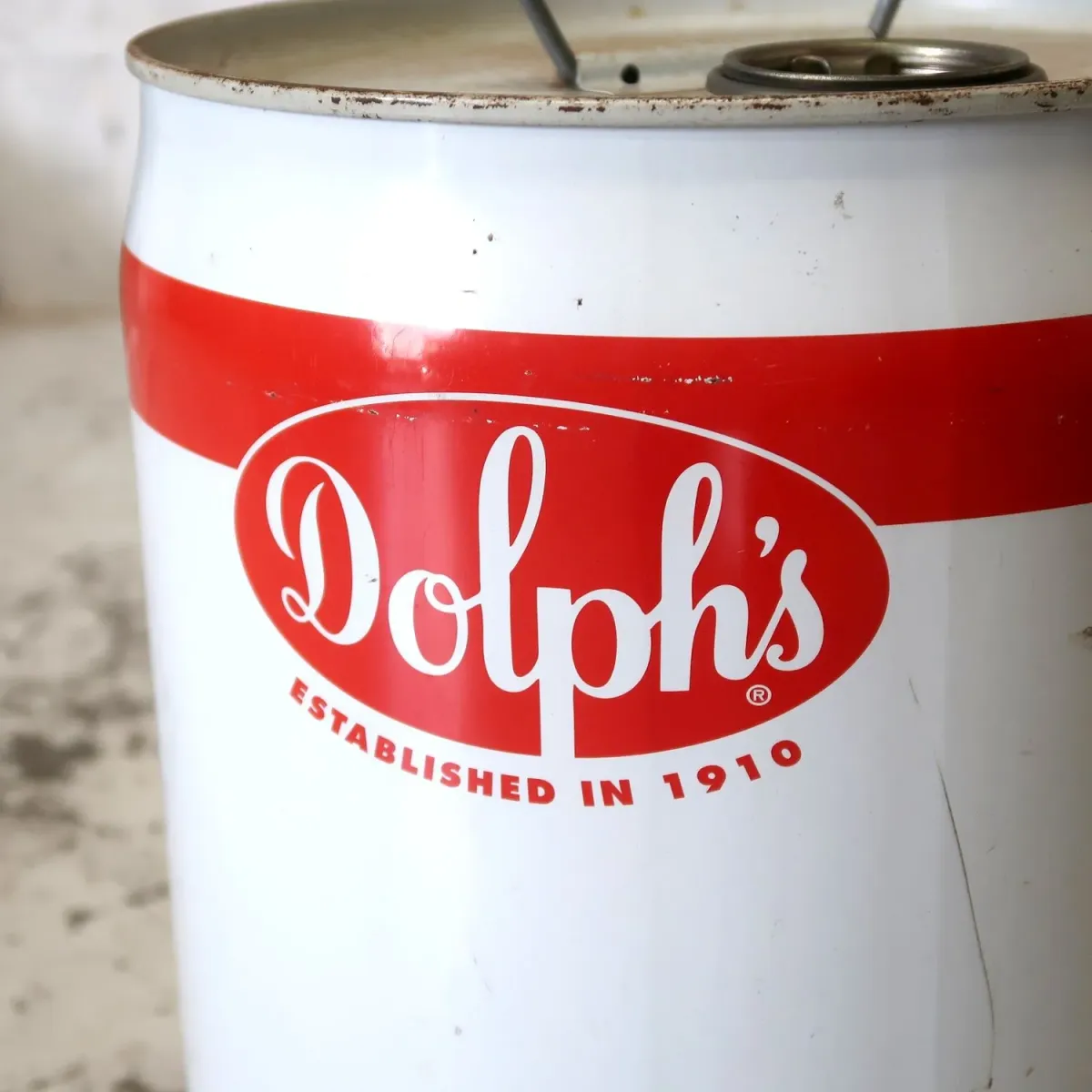 Dolph's ビンテージ オイル缶