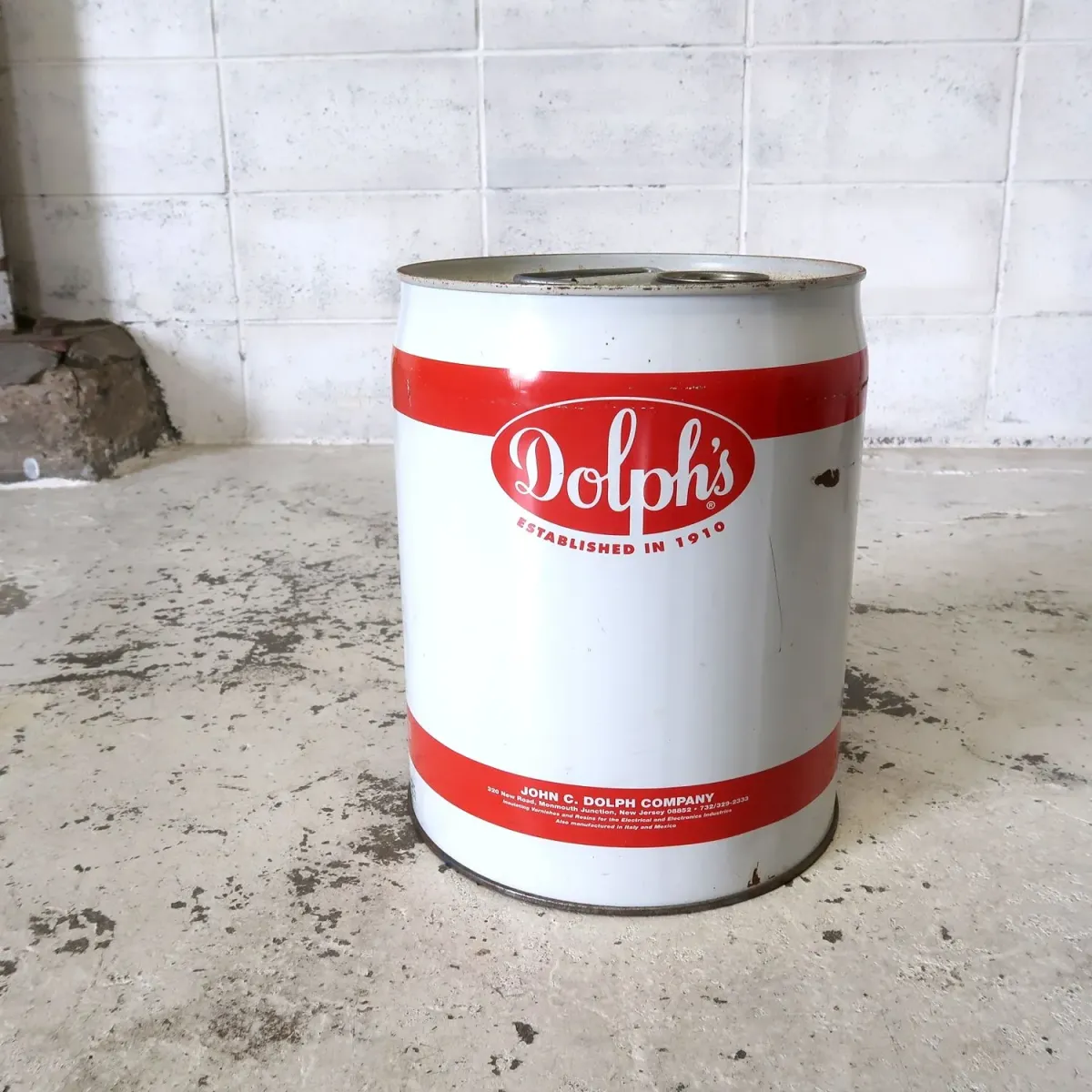 Dolph's ビンテージ オイル缶