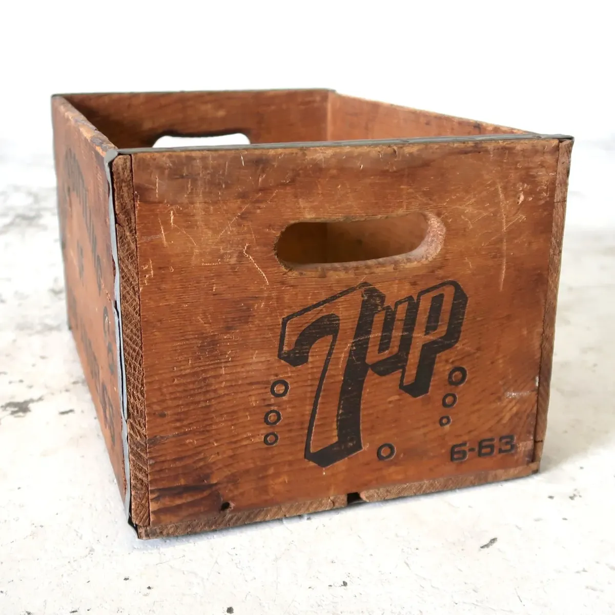 7up ビンテージ ウッドボックス