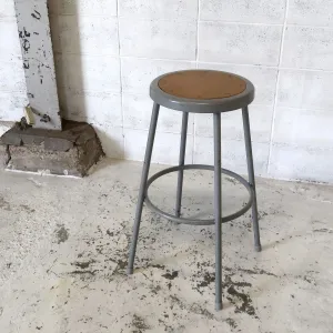 National Public Seating メタルスツール