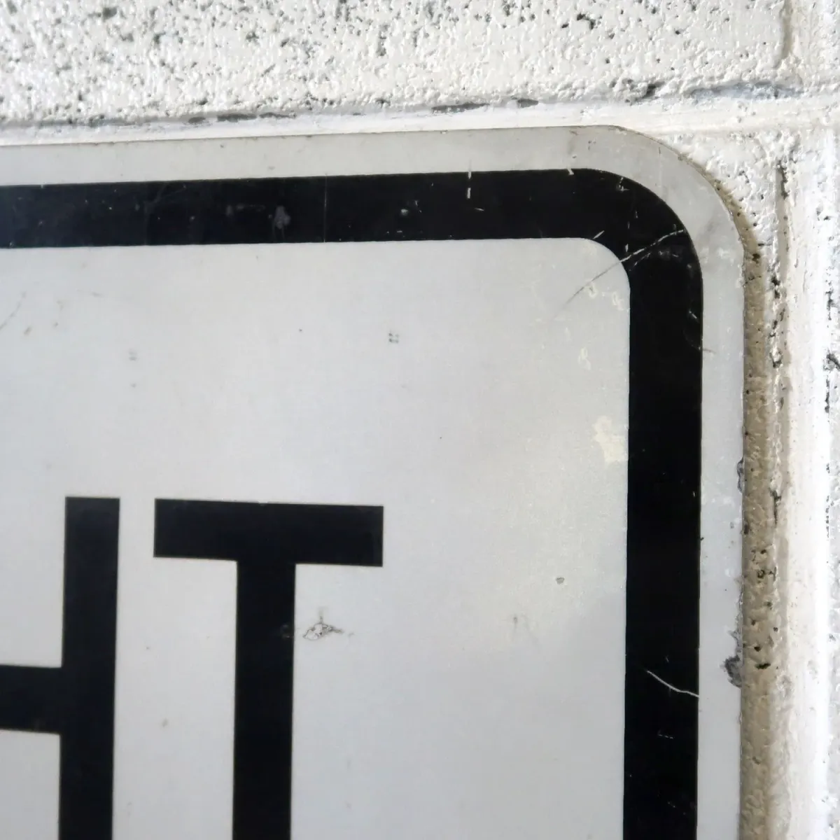 RIGHT TURN ONLY ロードサイン