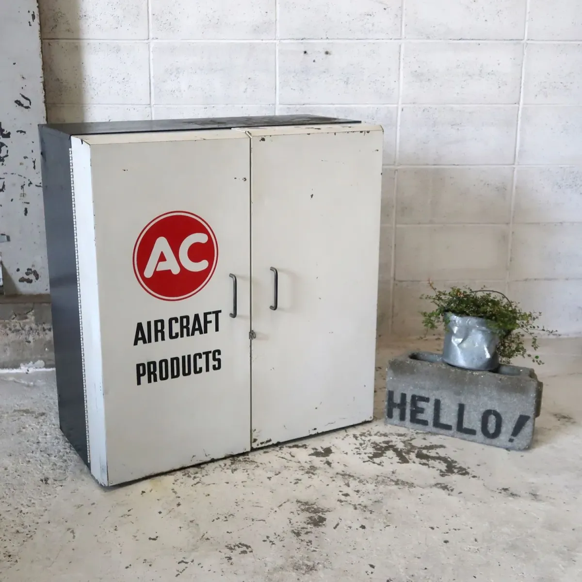 AC ビンテージ パーツキャビネット