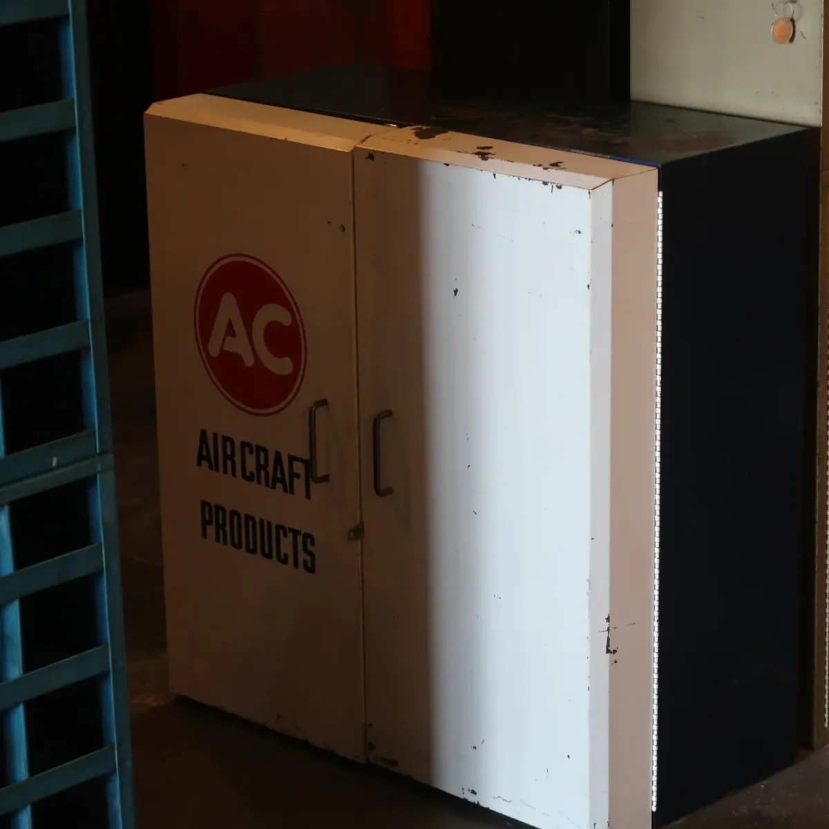 AC ビンテージ パーツキャビネット