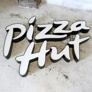 Pizza Hut レターサイン セット