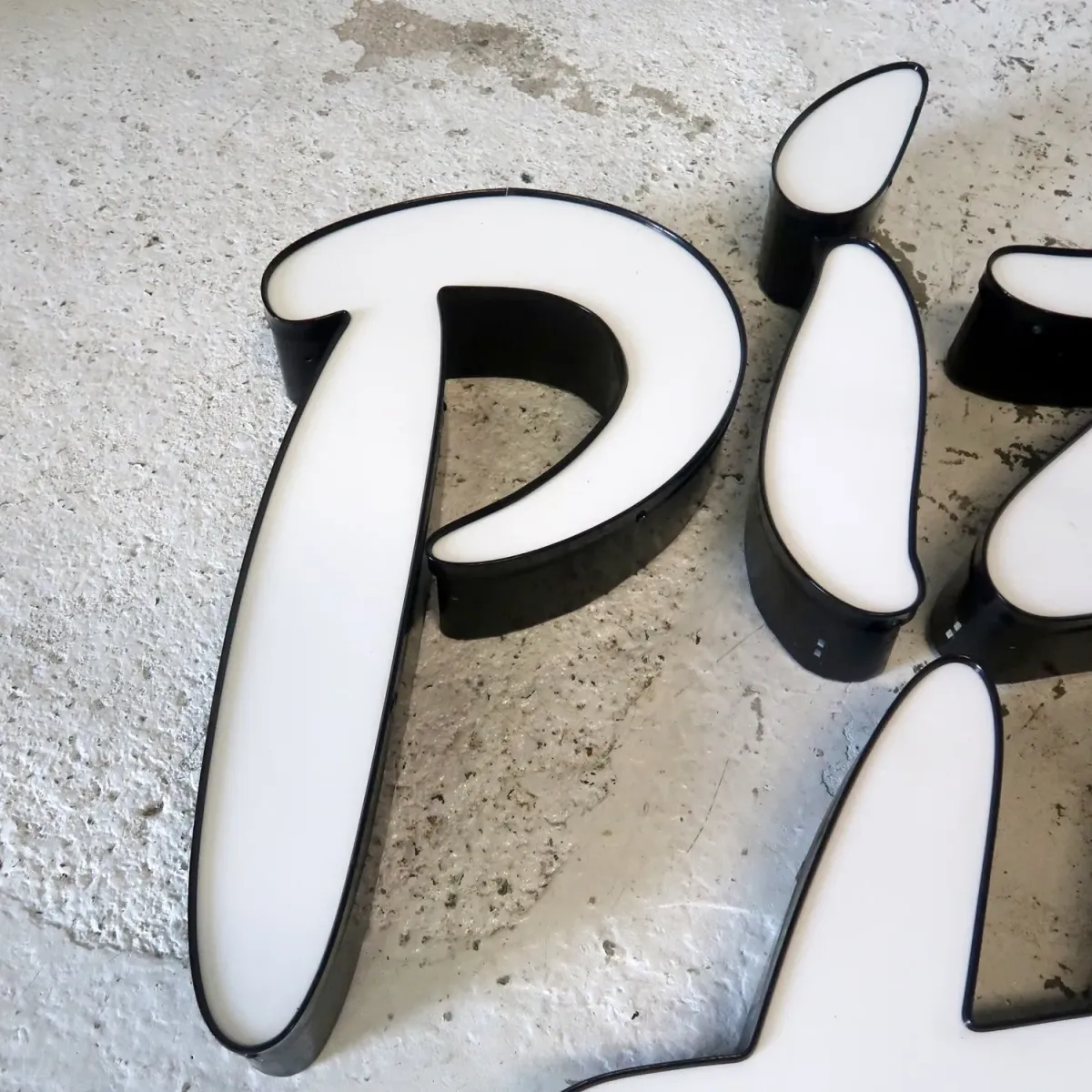 Pizza Hut レターサイン セット