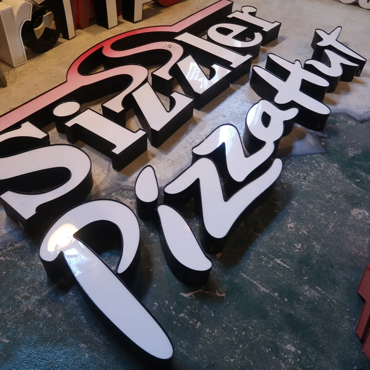 Pizza Hut レターサイン セット